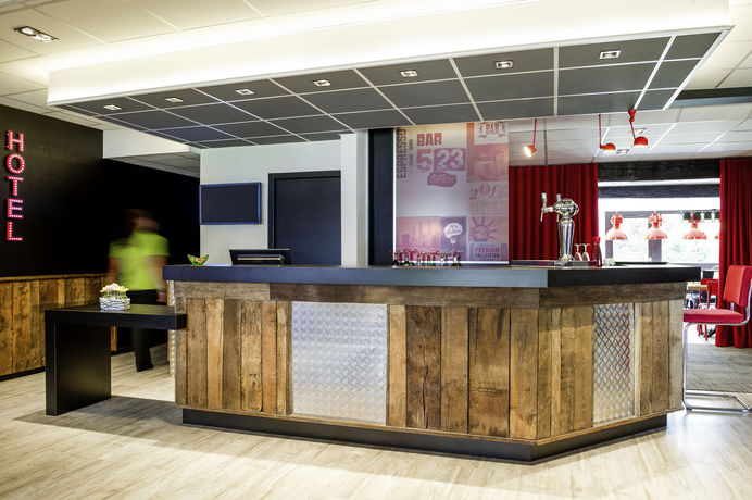 Imagen de los interiores del Hotel Ibis Styles Chartres. Foto 17