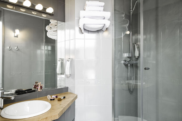 Imagen del bar/restaurante del Hotel Ibis Styles Chartres. Foto 12