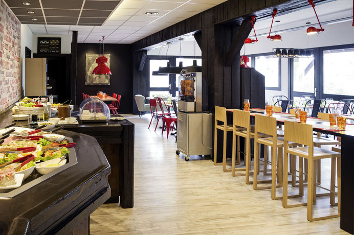 Imagen de los interiores del Hotel Ibis Styles Chartres. Foto 18