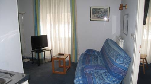 Imagen general del Hotel Ibis Styles Chaumont Centre Gare. Foto 2