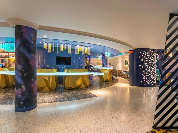 Imagen de los interiores del Hotel Ibis Styles Chelyabinsk. Foto 21
