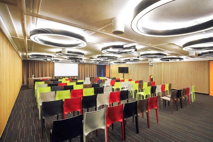 Imagen de los interiores del Hotel Ibis Styles Chiang Mai. Foto 15