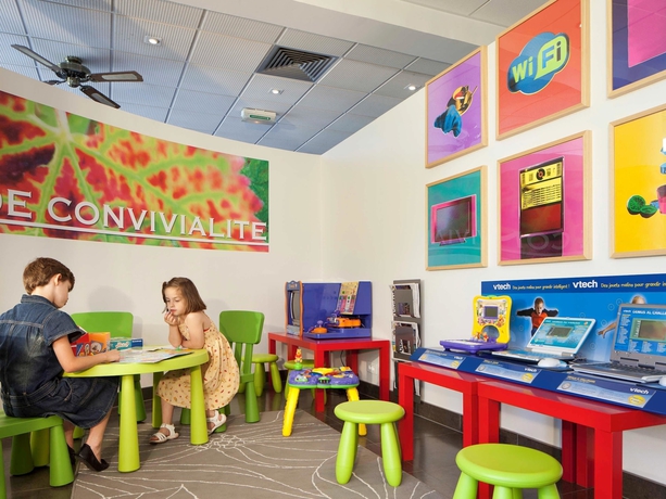 Imagen general del Hotel Ibis Styles Chinon. Foto 3