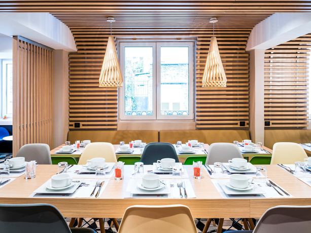 Imagen del bar/restaurante del Hotel Ibis Styles Clamart Gare Grand Paris. Foto 7