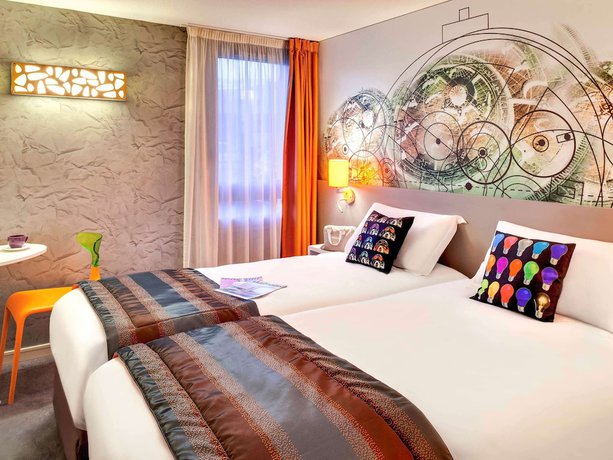Imagen de la habitación del Hotel Ibis Styles Clermont-Ferrand Le Brézet Aéroport. Foto 12