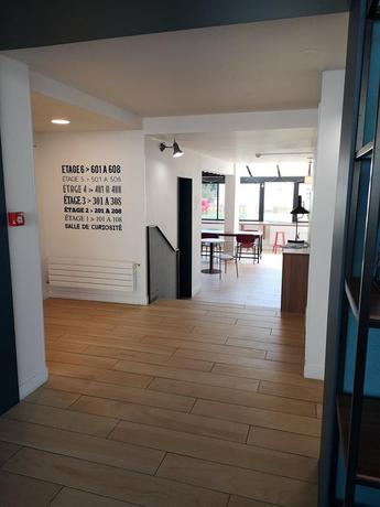 Imagen de los interiores del Hotel Ibis Styles Clermont-ferrand Gare. Foto 8