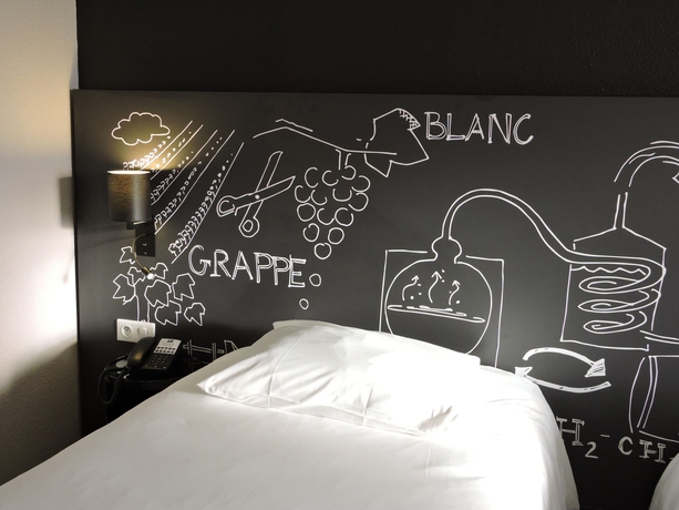 Imagen de la habitación del Hotel Ibis Styles Cognac. Foto 12