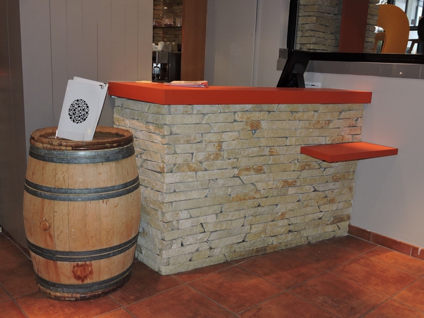 Imagen de los interiores del Hotel Ibis Styles Cognac. Foto 16