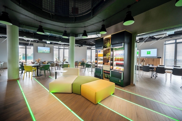Imagen de la habitación del Hotel Ibis Styles Debrecen Airport. Foto 12