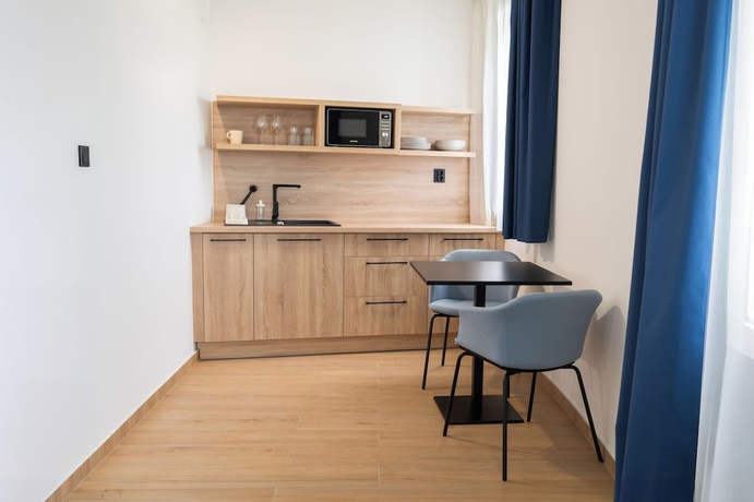Imagen de la habitación del Hotel Ibis Styles Debrecen Airport. Foto 13