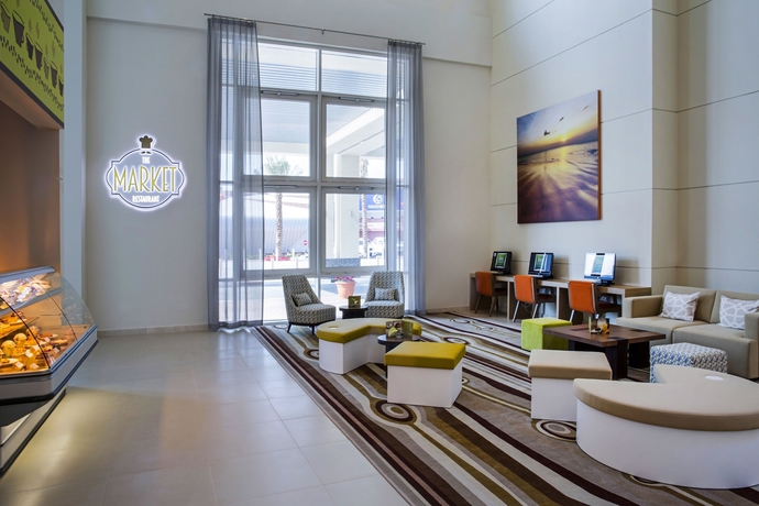 Imagen de los interiores del Hotel Ibis Styles Dragon Mart Dubai. Foto 19