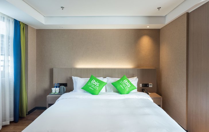 Imagen de la habitación del Hotel Ibis Styles Fuzhou Wuyi Square. Foto 11