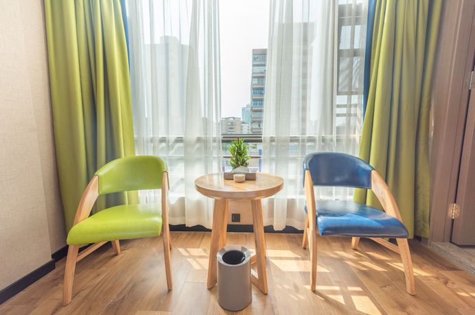 Imagen de la habitación del Hotel Ibis Styles Fuzhou Wuyi Square. Foto 16