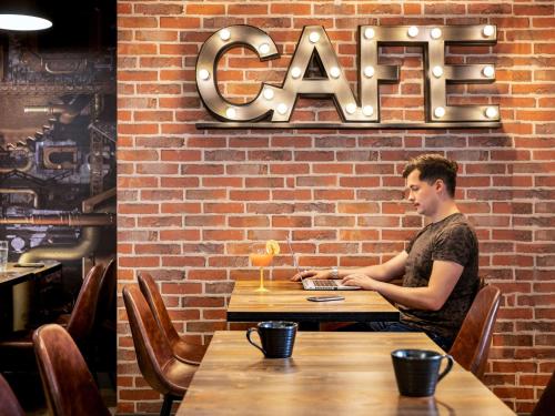 Imagen del bar/restaurante del Hotel Ibis Styles Gare De L'Est Chateau Landon. Foto 4