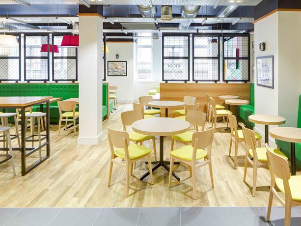 Imagen del bar/restaurante del Hotel Ibis Styles Glasgow Centre George Square. Foto 6