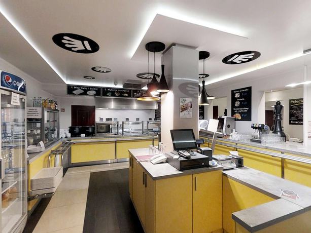 Imagen del bar/restaurante del Hotel Ibis Styles Gniezno Stare Miasto. Foto 2