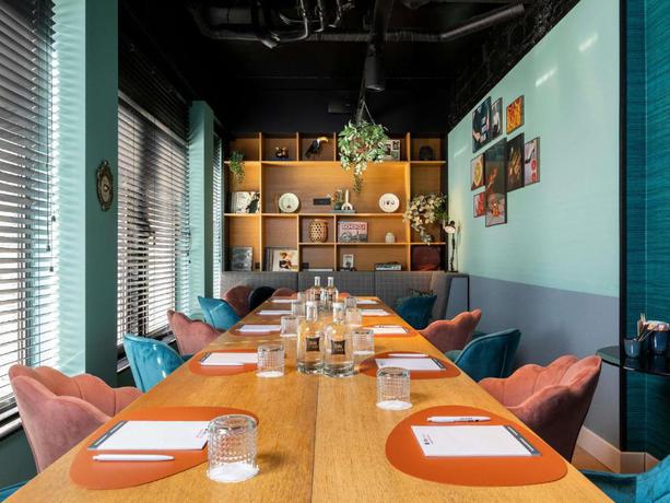 Imagen general del Hotel Ibis Styles Hasselt City Centre. Foto 8