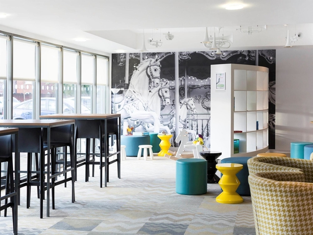 Imagen del bar/restaurante del Hotel Ibis Styles Haydock. Foto 7