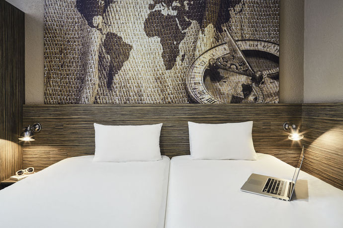 Imagen de la habitación del Hotel Ibis Styles Hy&egrave;res Rooftop and Spa. Foto 7