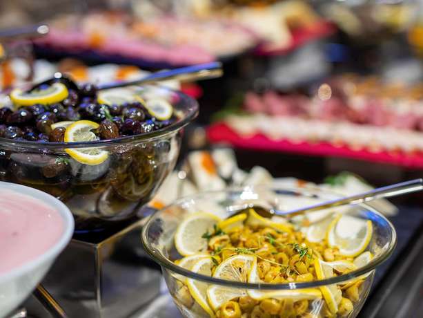 Imagen del bar/restaurante del Hotel Ibis Styles Istanbul Atasehir. Foto 6