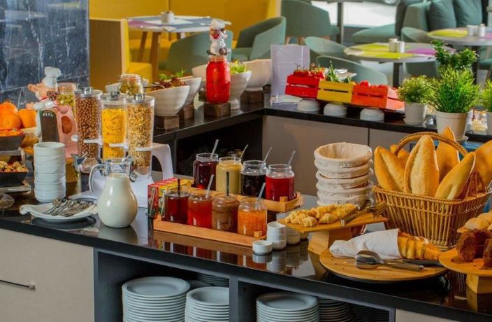 Imagen de la habitación del Hotel Ibis Styles Istanbul Bomonti. Foto 11