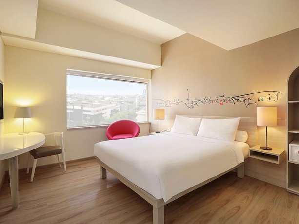 Imagen de la habitación del Hotel Ibis Styles Jakarta Gajah Mada. Foto 4