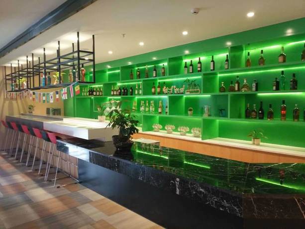 Imagen del bar/restaurante del Hotel Ibis Styles Jingdezhen Cidu Avenue. Foto 4