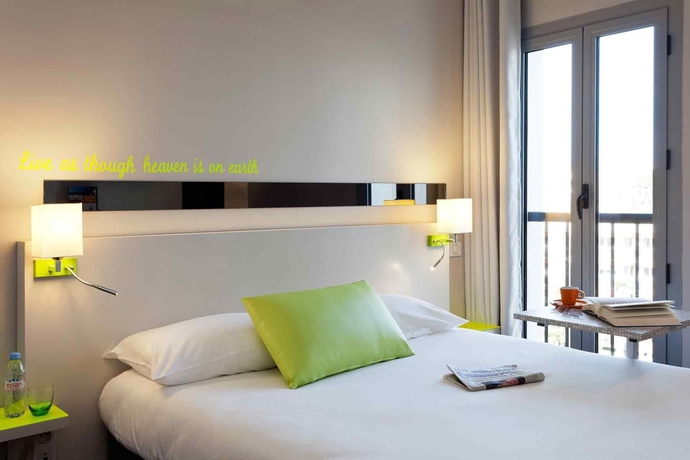 Imagen de la habitación del Hotel Ibis Styles Juan Les Pins. Foto 11