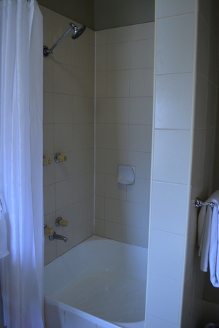 Imagen de la habitación del Hotel Ibis Styles Kingsgate. Foto 6