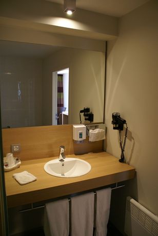 Imagen de la habitación del Hotel Ibis Styles Kortrijk Expo. Foto 11