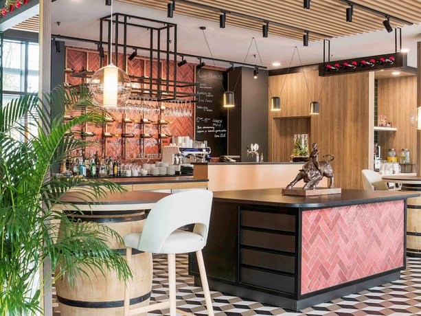 Imagen del bar/restaurante del Hotel Ibis Styles Kraków East. Foto 10