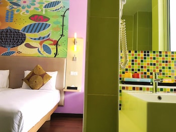 Imagen de la habitación del Hotel Ibis Styles Kuala Lumpur Fraser Business Park. Foto 2