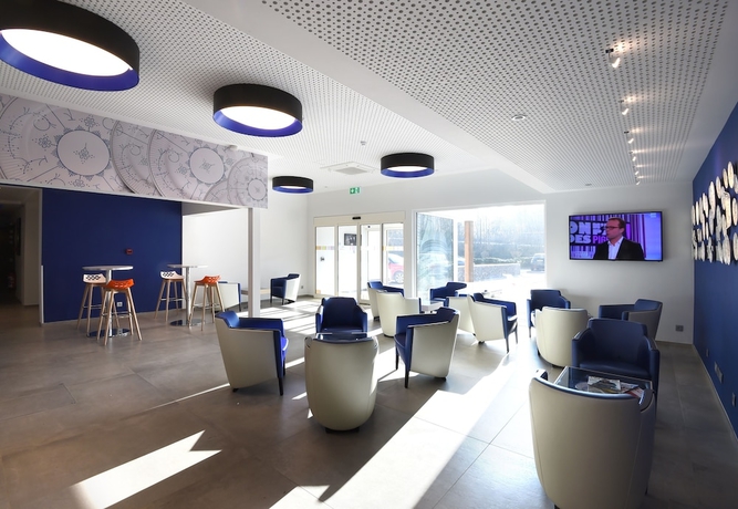 Imagen del bar/restaurante del Hotel Ibis Styles La Louvière. Foto 2