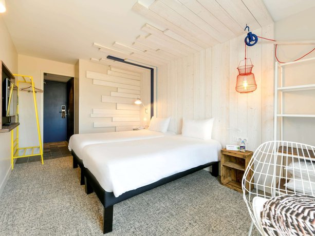 Imagen de la habitación del Hotel Ibis Styles La Rochelle Thalasso Ch&acirc;telaillon. Foto 3