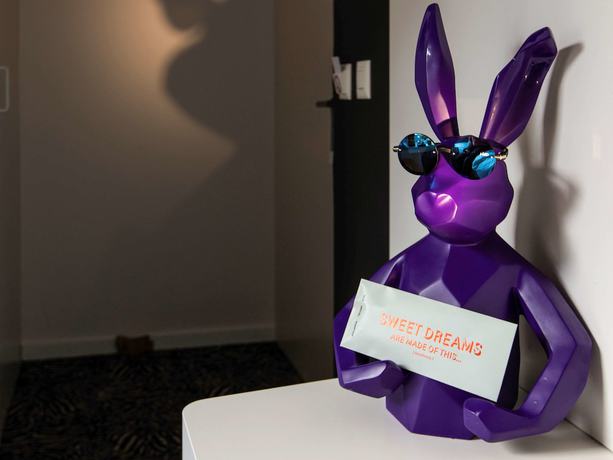 Imagen de la habitación del Hotel Ibis Styles Lausanne Center Mad House. Foto 13