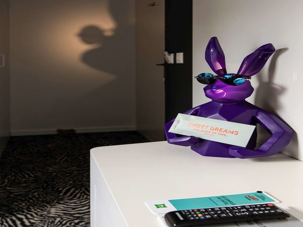 Imagen de la habitación del Hotel Ibis Styles Lausanne Center Mad House. Foto 17