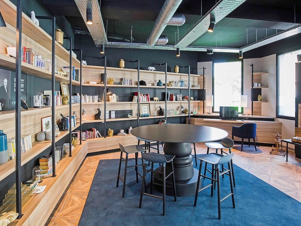Imagen de la habitación del Hotel Ibis Styles Laval Centre Gare. Foto 16