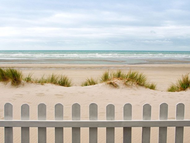 Imagen de los exteriores del Hotel Ibis Styles Le Touquet. Foto 15
