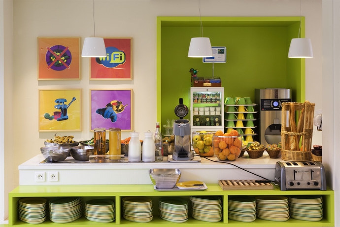 Imagen del bar/restaurante del Hotel Ibis Styles Lille Centre Gare Beffroi. Foto 4