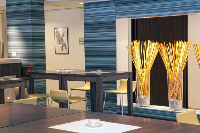 Imagen del bar/restaurante del Hotel Ibis Styles Linz. Foto 8