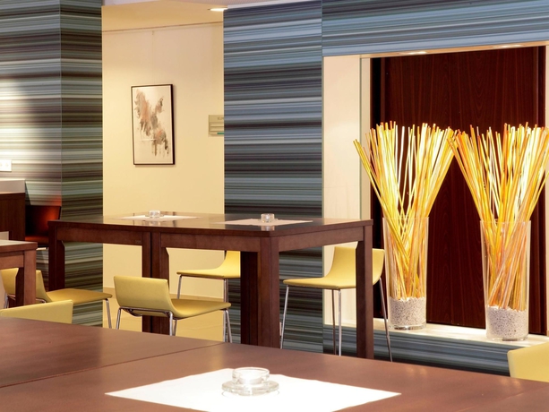 Imagen del bar/restaurante del Hotel Ibis Styles Linz. Foto 11