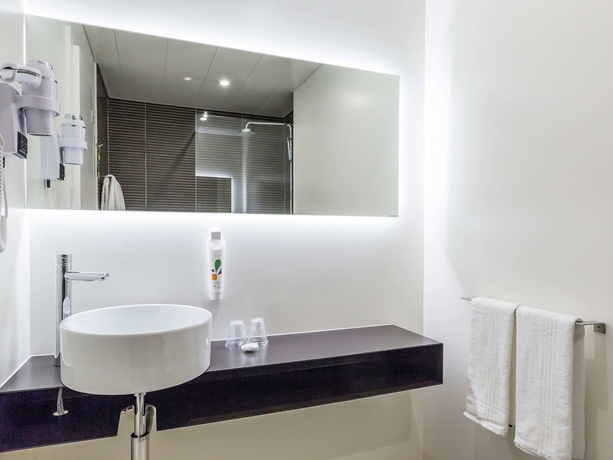 Imagen de la habitación del Hotel Ibis Styles Lisboa Centro Marquês De Pombal. Foto 3