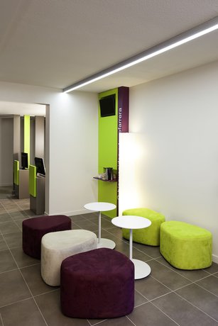 Imagen de los interiores del Hotel Ibis Styles Lleida Torrefarrera. Foto 20