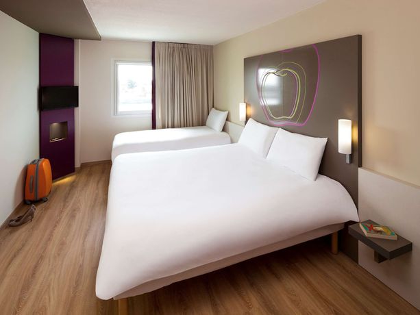 Imagen de la habitación del Hotel Ibis Styles Lleida Torrefarrera. Foto 9