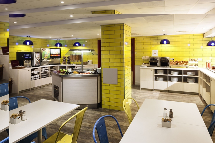 Imagen del bar/restaurante del Hotel Ibis Styles London Excel. Foto 7