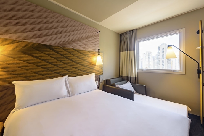 Imagen de la habitación del Hotel Ibis Styles London Gatwick Airport. Foto 12