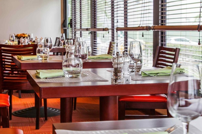 Imagen del bar/restaurante del Hotel Ibis Styles Lyon Sud Vienne. Foto 8