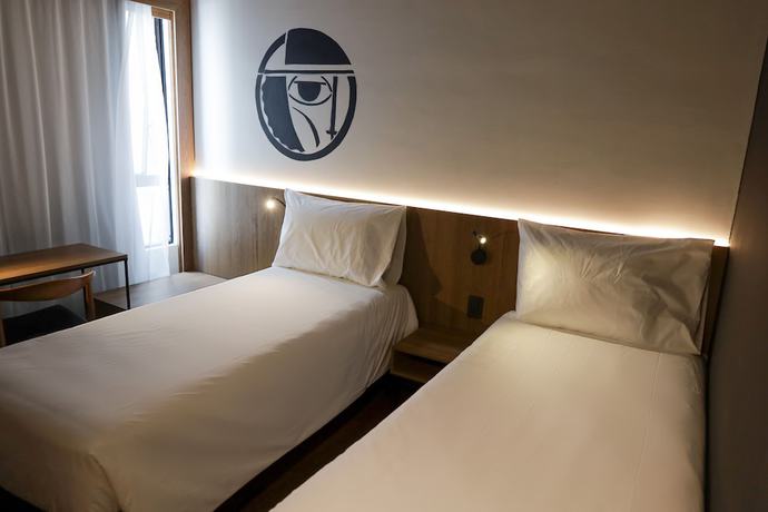 Imagen de la habitación del Hotel Ibis Styles Macei&oacute; Paju&ccedil;ara. Foto 15