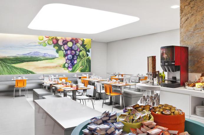 Imagen general del Hotel Ibis Styles Madrid Prado. Foto 8