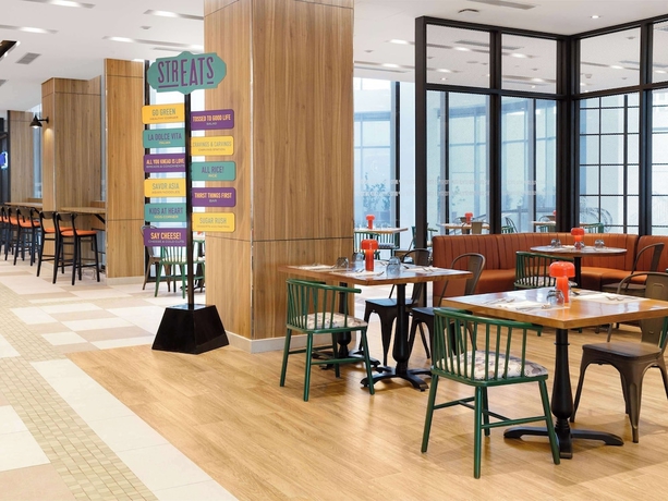 Imagen del bar/restaurante del Hotel Ibis Styles Manila Araneta City. Foto 11